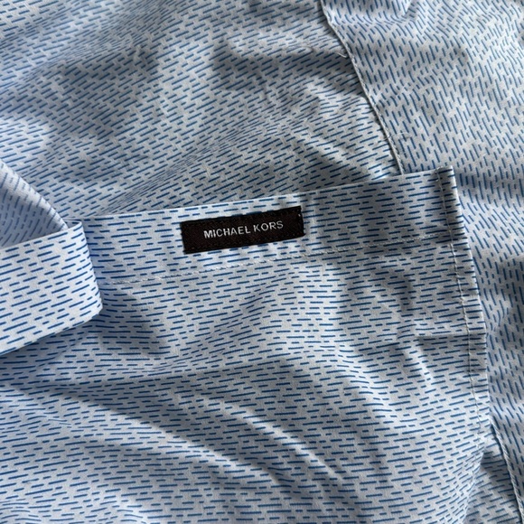 Michael Kors Button Up Short Sleeve Shirt - Picture 4 of 4